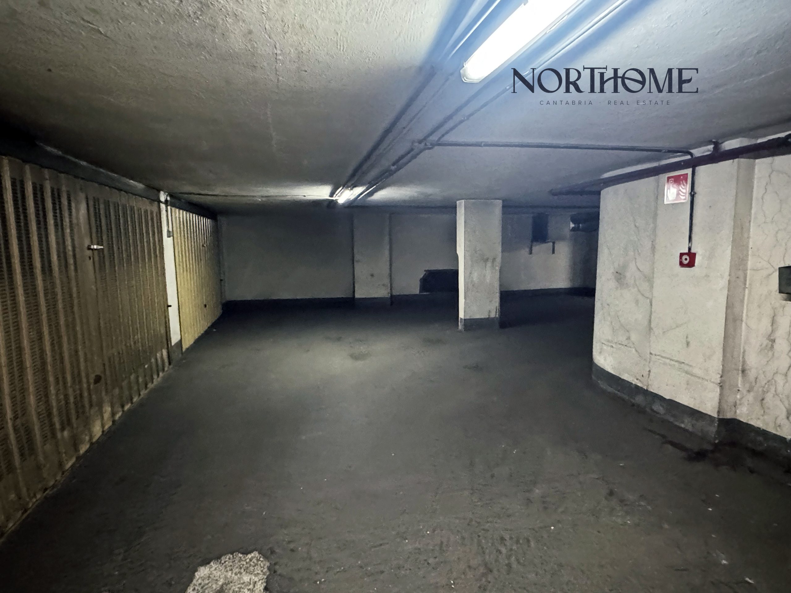 Garaje en venta en Calle Isaac Peral