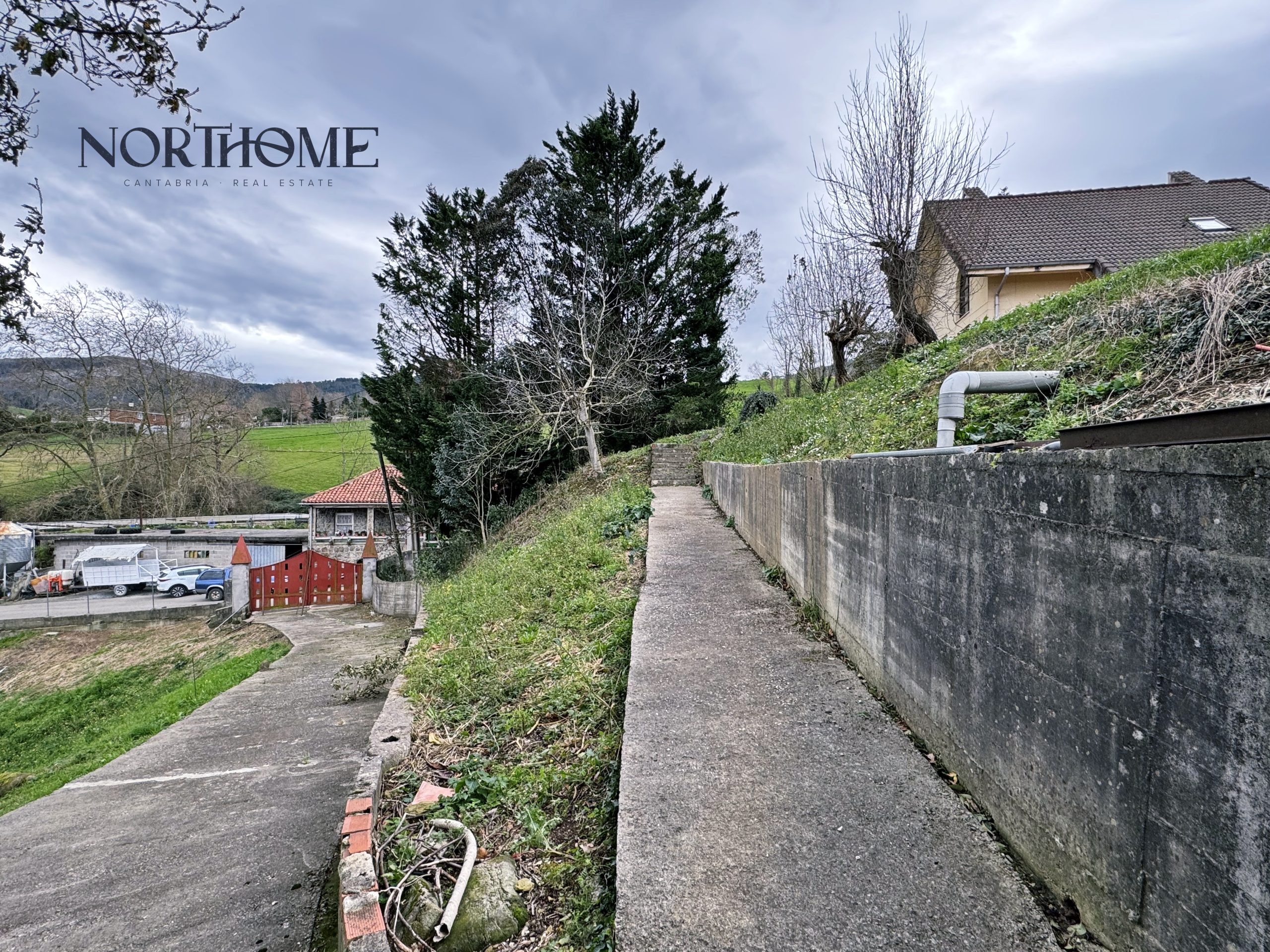 Chalet independiente en LIAÑO