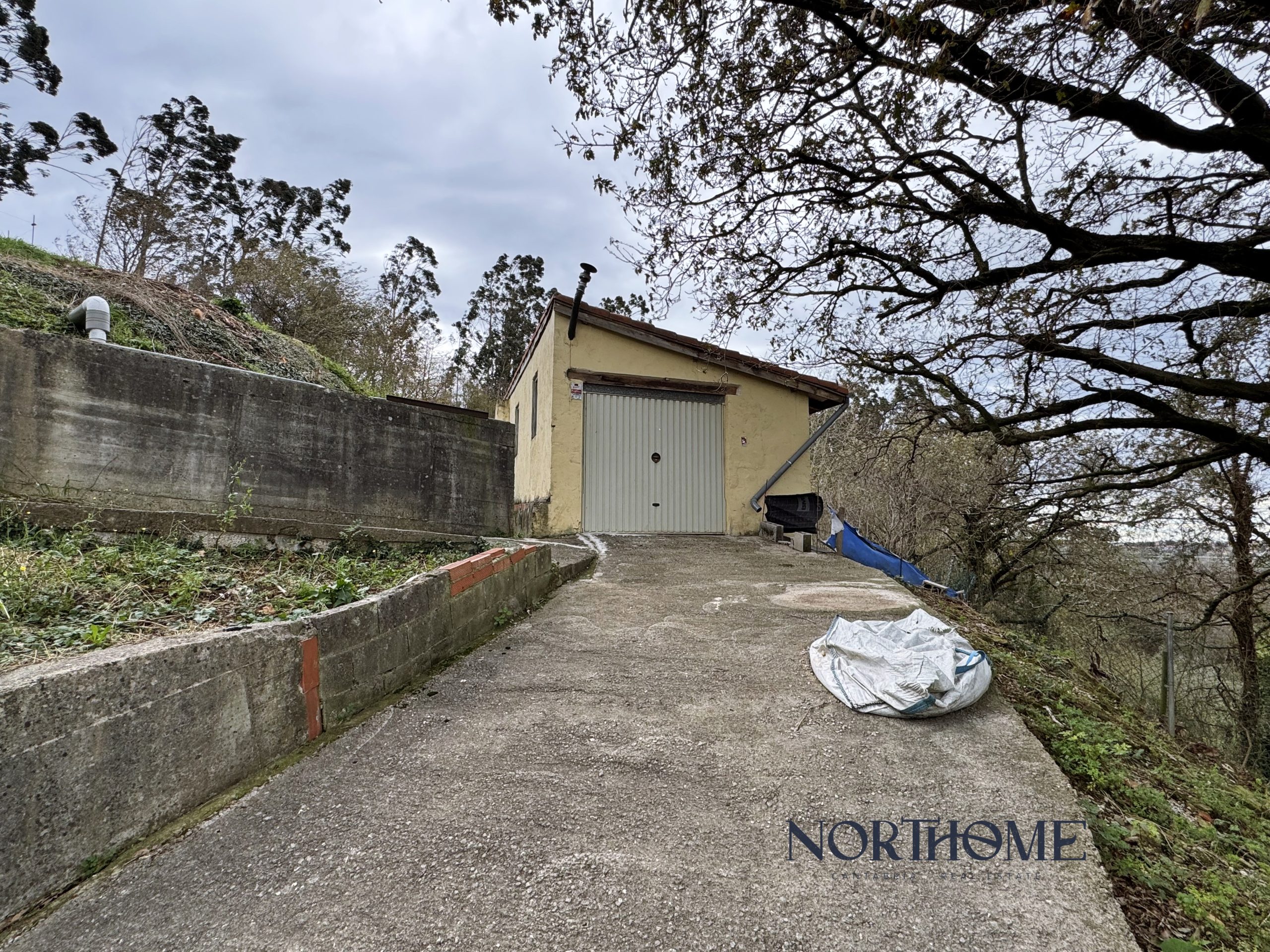 Chalet independiente en LIAÑO